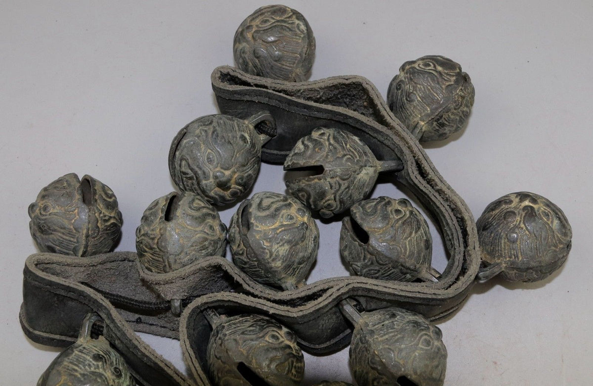 Set of China Bronze Dragon Bells Handworked Statue of Bronze Bell