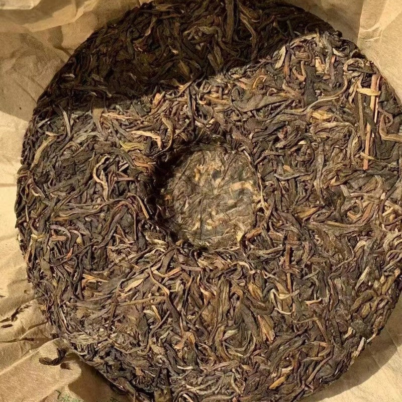 357g Authentic Yiwu King Tea Ancient Tree Green Cake 2006 Pu'er Tea Raw Tea Cake