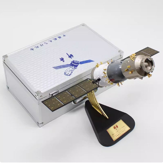 1:40 37CM China Shenzhou-16 Manned Spacecraft Space Station Diecast Model