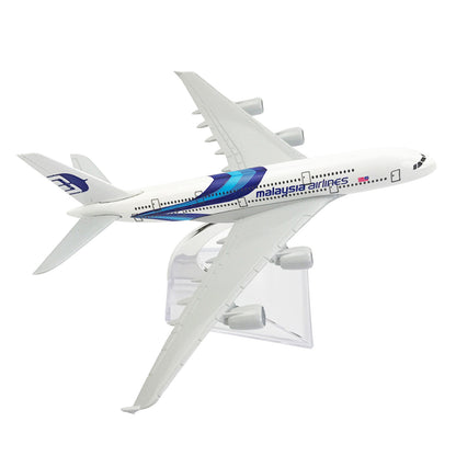 16cm 1:400 Malaysia Airlines A380 Airplane Model Airliner Simulation Ornaments