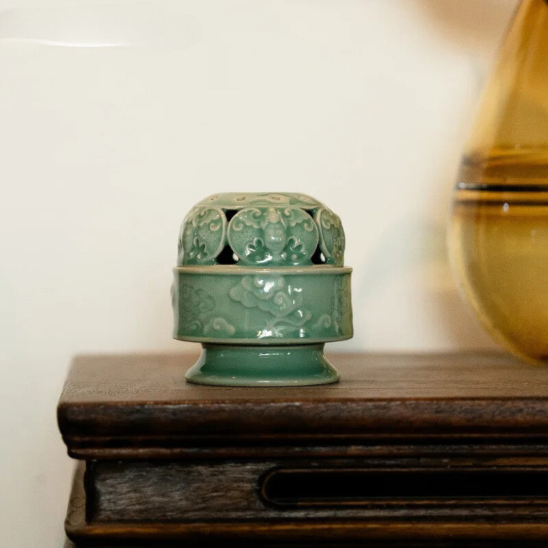 Yue Kiln Celadon Incense Holder Elegant Relief Scented Tea Ceremony Home Decor