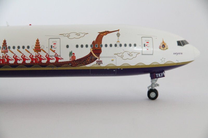 GeminiJets Thai International Airways For Boeing B777-300 HS-TKF 1/200 PLANE