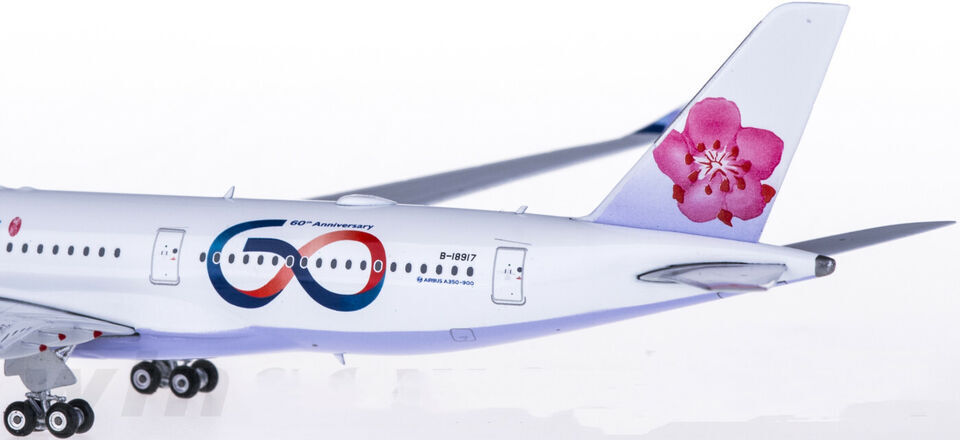 1:400 Phoenix CHINA AIRLINES AIRBUS A350-900 Passenger Airplane Diecast Model