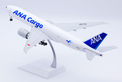 1:200 JC Wings ANA Cargo BOEING B777-200LRF Passenger Airplane Diecast Model
