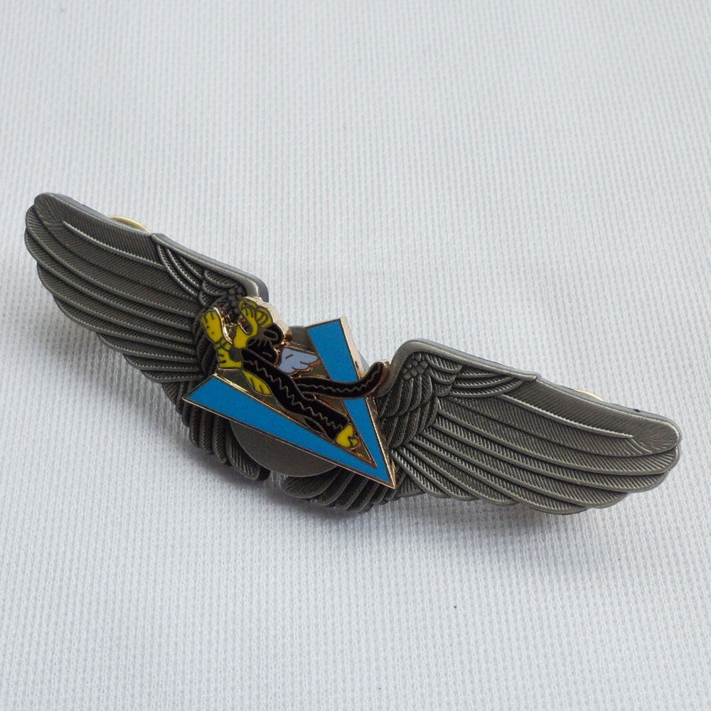 WWII AVG Chinese US Air Forces Flying Tigers Badge Pilot Wings Insignia Pin