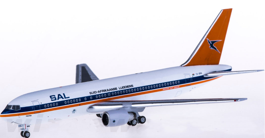 1:400 Aeroclassics South African Airways BOEING 767-200 Airplane Diecast Model