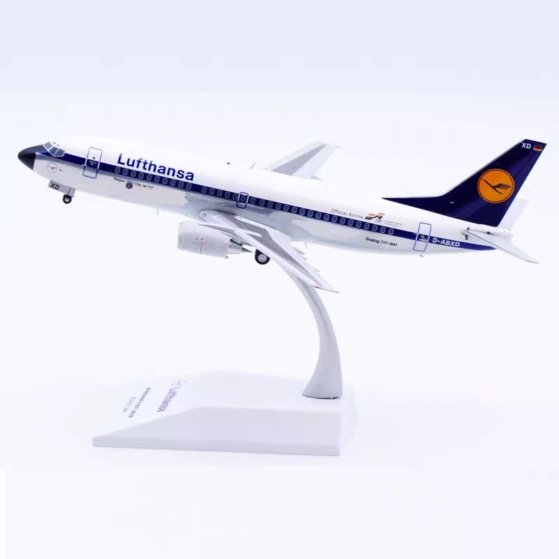 1:200 JC Wings Lufthansa Boeing 737-300 Passenger Airplane Diecast Model