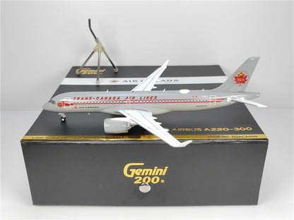 1:200 Geminijets AIR CANADA AIRBUS A220-300 Airplane Diecast Aircraft Model