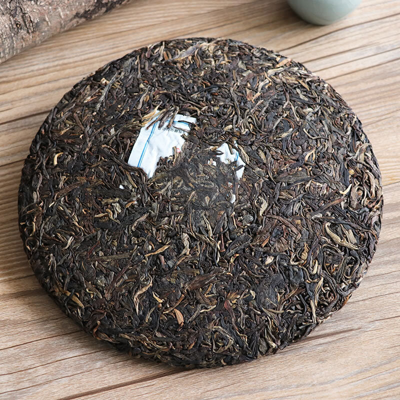Milestone Green Cake * 2017/2018 BA JIAO TING Liming Pu'er Tea Raw Pu'er Tea 357g -