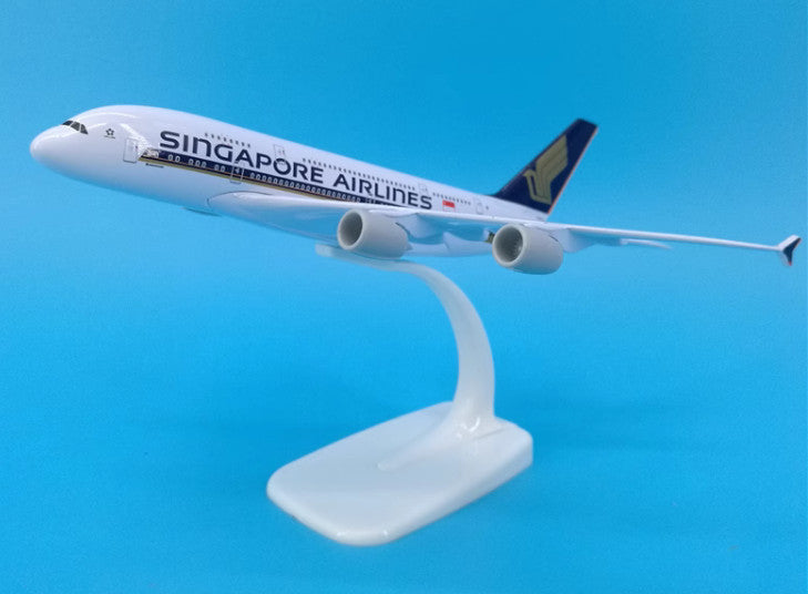 20CM SINGAPORE AIRLINES AIRBUS A380 Passenger Aircraft Diecast Airplane Model