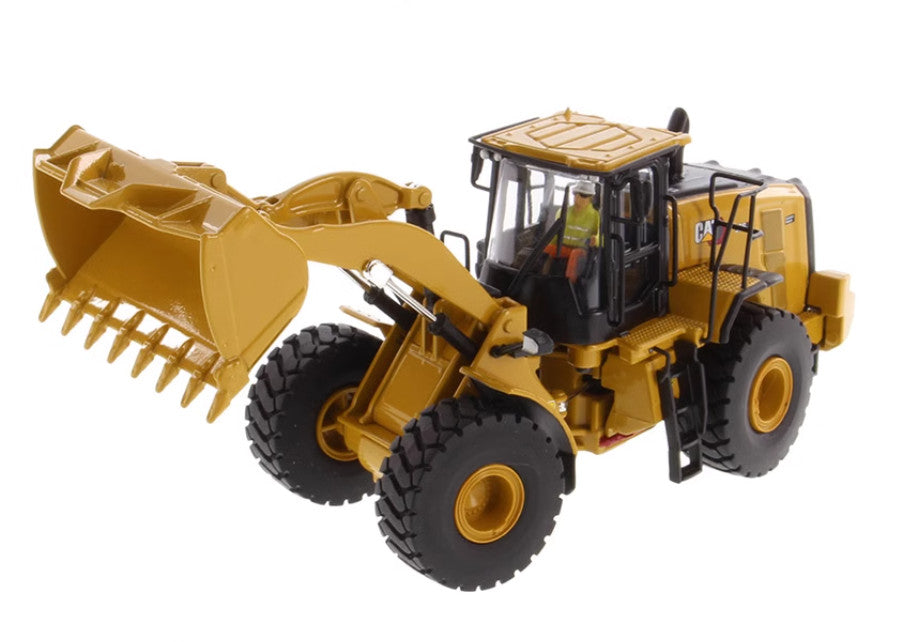 1:50 DM CAT966 Wheel Loader Construction Machine Equipment Diecast Model