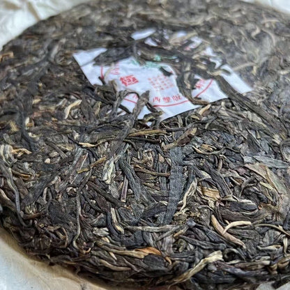 2008 Yunnan Pu'er Tea Raw Tea Wild Big Leaf Green Cake Old Raw Tea 357g -