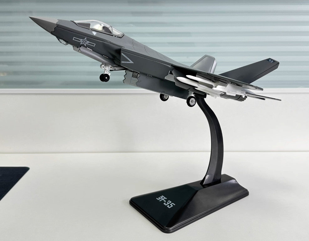 1:48 36CM CHINA J-35 Fighter Airplane Diecast Military Aircraft Plane Model