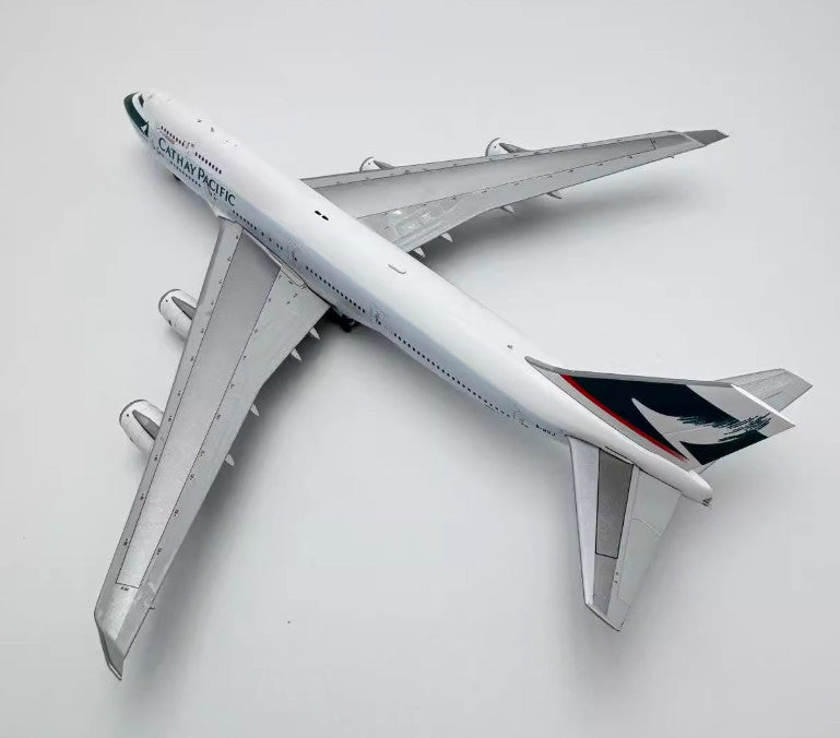 1:400 YY Wings CATHAY PACIFIC BOEING 747-400 Passenger Airplane Diecast Model