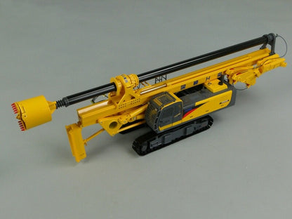 1:35 XCMG XR220 Rotary Drilling Rig Excavator Construction Machine Diecast Model
