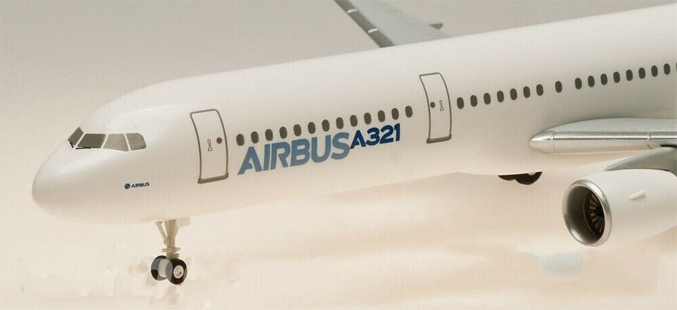 1:200 23CM Hogan AIRBUS A321 Passenger Airplane ABS Plastic Aircraft Plane Model