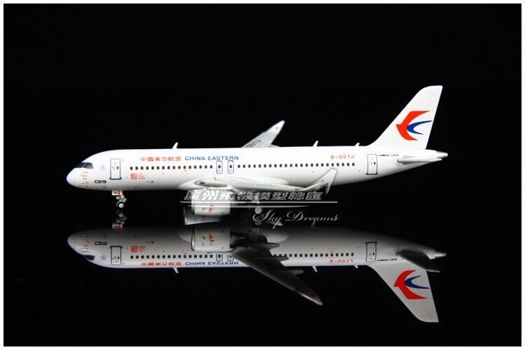 1:400 JC Wings CHINA EASTERN COMAC C919 Passenger Airplane Diecast Plane Model