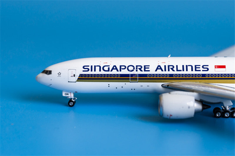 Phoenix SINGGAPORE AIRLINES for BOEING B777-200ER 9V-SQN 1/400 Aircraft Model