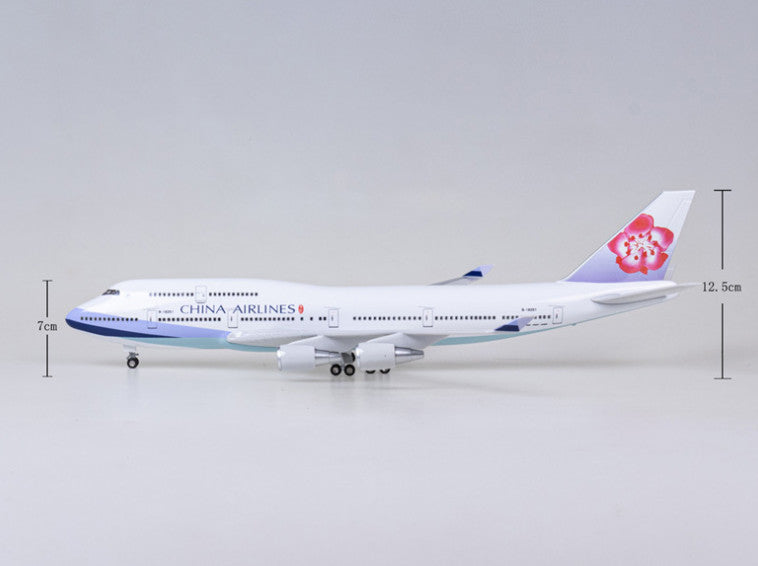 1:150 47CM CHINA AIRLINES BOEING 747-400 Airplane Landing Gear Resin Plane Model