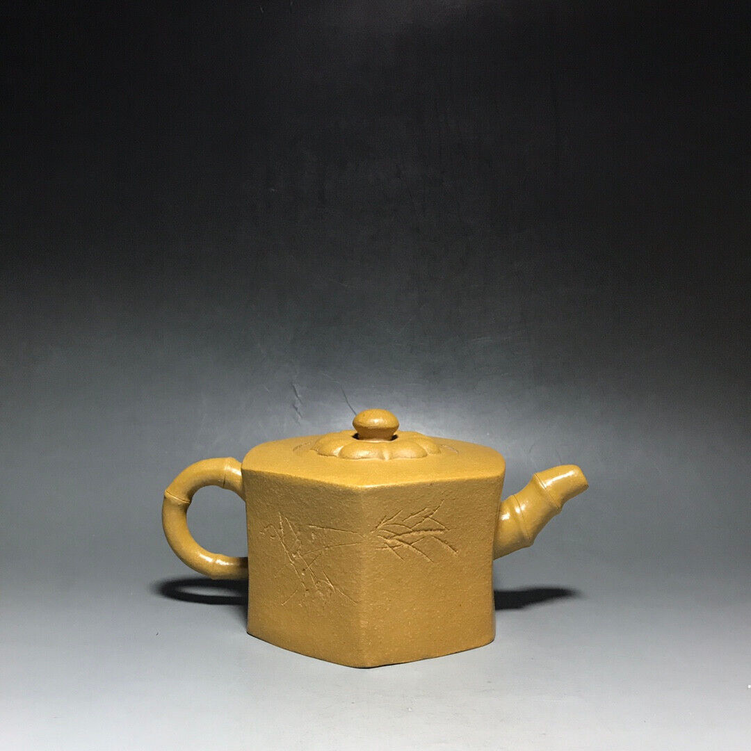 Chinese Yixing Zisha Clay Handmade Exquisite Teapot（六方 底款：顾景舟）