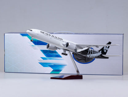 1:157 47CM AIR NEW ZEALAND BOEING 777-300ER Airplane Landing Gear Resin Model