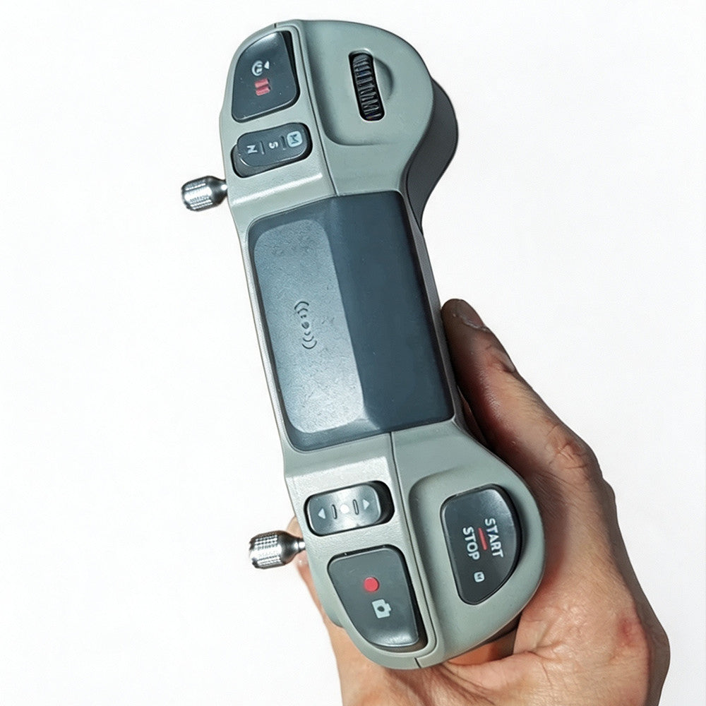 DJI FPV Remote Controller 3 – O4 Built-in Antenna,M Mode for Avata 2 – 90% new