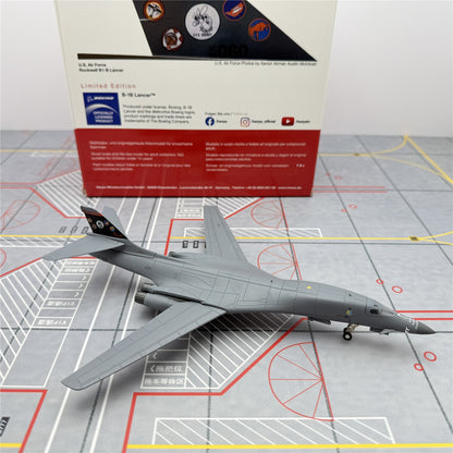 1:200 Herpa U.S. Air Force Rockwell B - 1B Lancer Fighert Plane Diecast Model