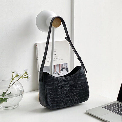 Women Leather Underarm Bag Zipper Casual Traveling Handbag 24*16*17CM/24*14*7 CM