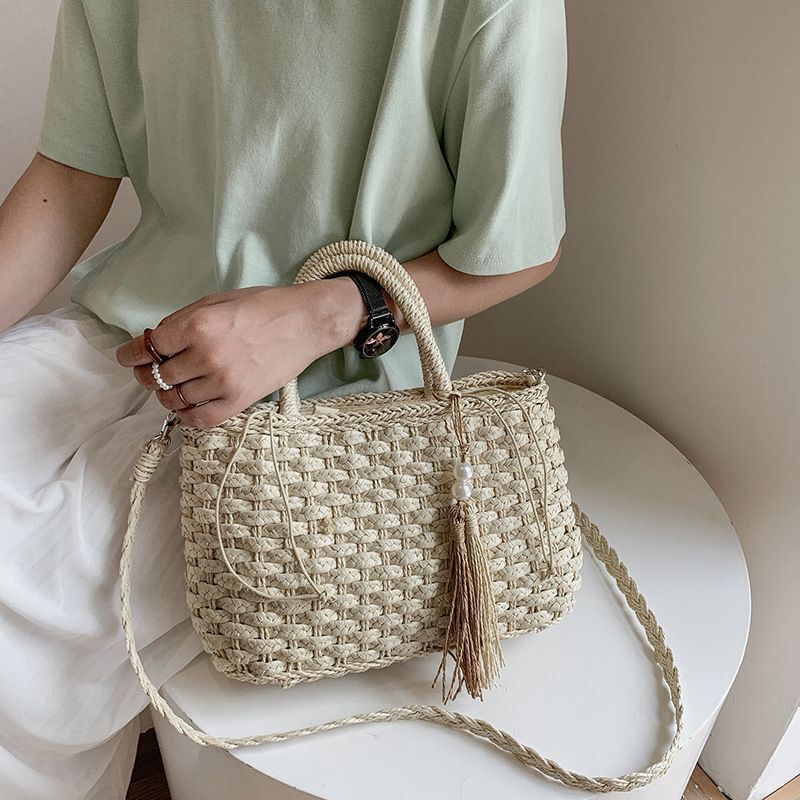 Summer Straw Shoulder Bag Pearl Tassel Weaving Vintage Large Handbag Shopper Bag