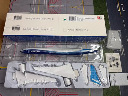 1:200 35CM Hogan BOEING HOUSE LIVERY 777F Airplane ABS Plastic Aircraft Model