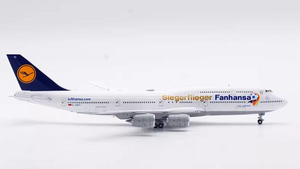 1:400 HX Model Lufthansa BOEING 747-8i Airplane Diecast Aircraft Plane Model