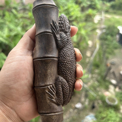 Agarwood Lizard Bamboo Joint Hand Piece 15cm Wenwan Keychain Pendant