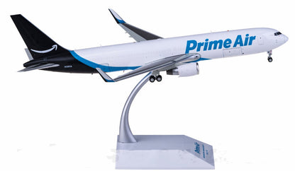 1:200 25CM JC Wings Britannia BOEING 767-200ER Passenger Airplane Diecast Model