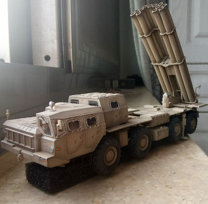 1:72 ARTISAN Tornado Multi Tube Self-propelled Rocket Launcher ABS Diecast Model