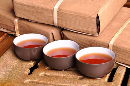 Yunnan Ripe Pu'er Tea Aged Pu-erh Cooked Tea Cake Old Puerh Cake Tea