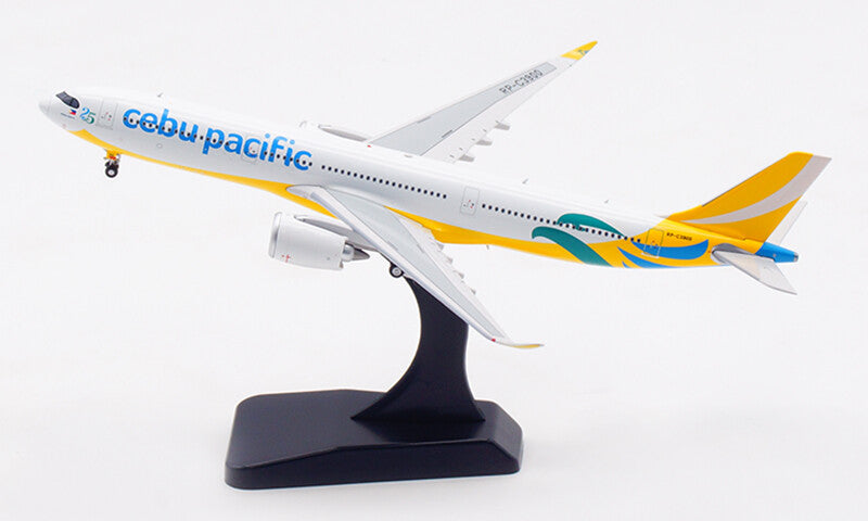 1:400 Aviation Cebu Pacific AIRBUS A330-900NEO Passenger Airplane Diecast Model