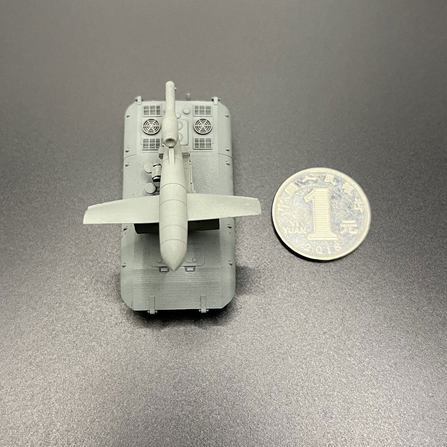 1/144 E100 V1 Cruise Missile Launch Vehicle Tank V1 Missile Launch Vehicle Model