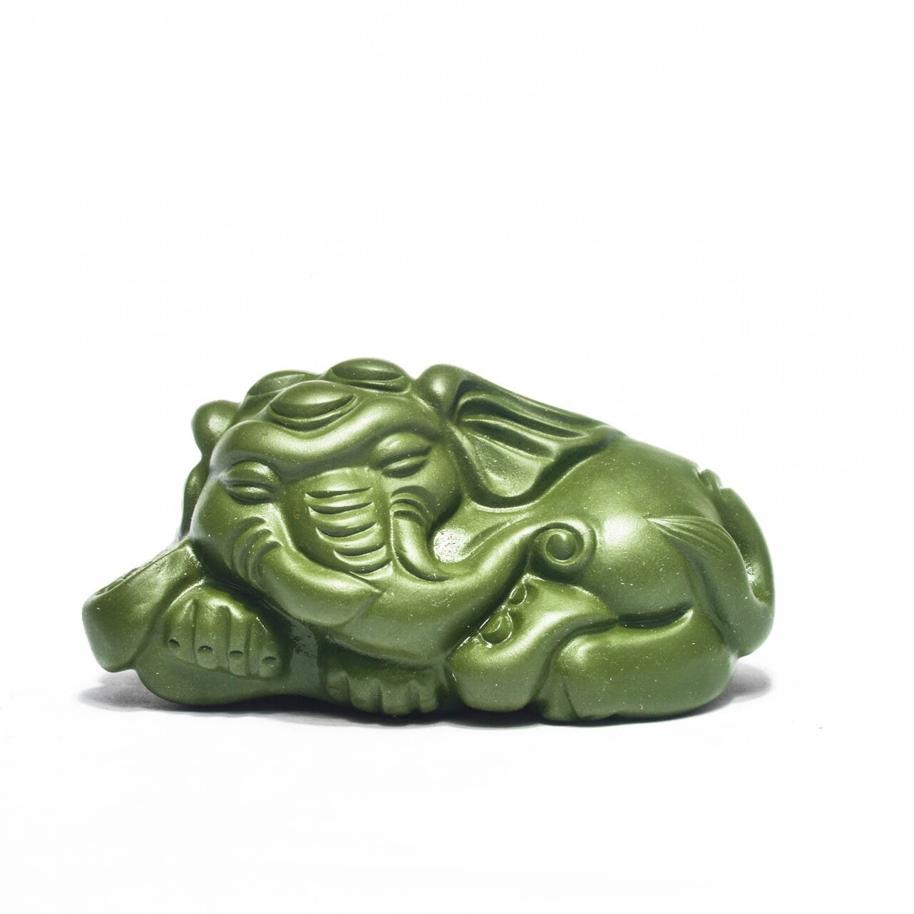 Yixing Zisha Green Clay Tea Pet Elephant Good Luck Statue Handmade Tea Play New