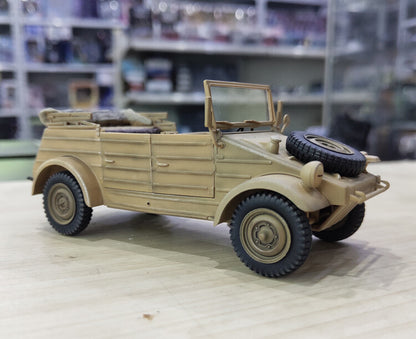 1:35 ARTISAN VW82 Kubelwagen Army Vehicle Plastic Diecast Military Jeep Model