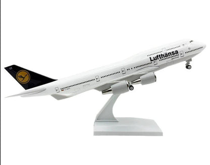 30CM Lufthansa BOEING 747-400 Passenger Plane Landing Gear Resin Aircraft Model
