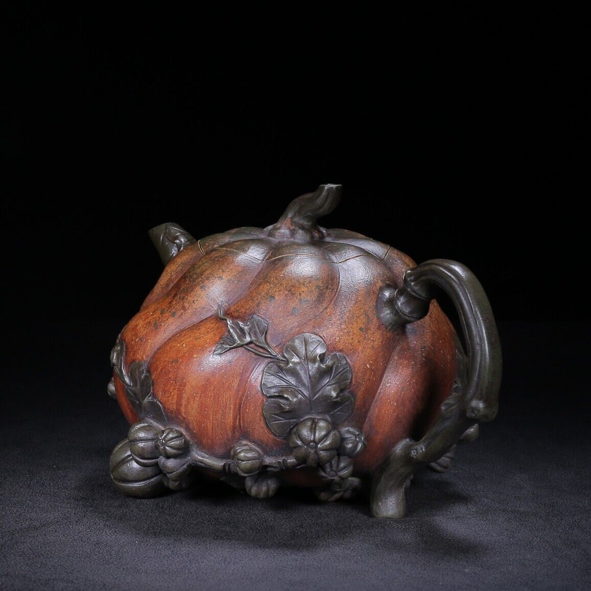 Chinese Yixing Zisha Clay Handmade Exquisite Teapot（Pumpkin 汪寅仙）