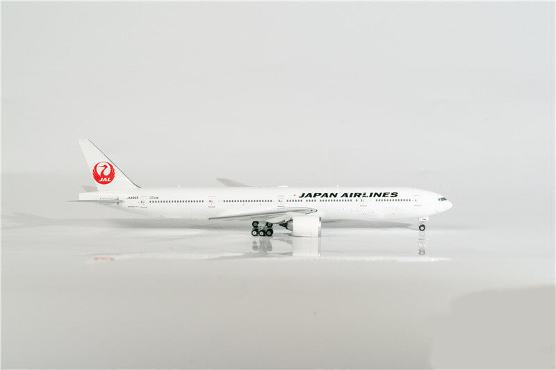 Phoenix Japan Airlines For Boeing B777-300 JA8945 1/400 DIECAST Aircraft Model