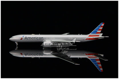 1:400 GeminiJets American Airlines B777-300ER Airplane Diecast Aircraft Model