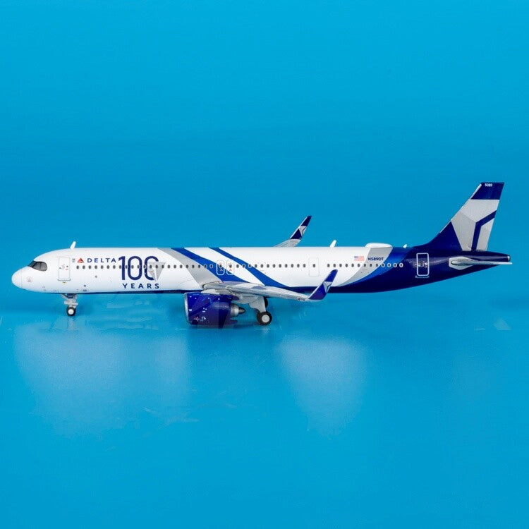 1:400 Geminijets Delta Air Lines Airbus A321neo Passenger Airplane Diecast Model