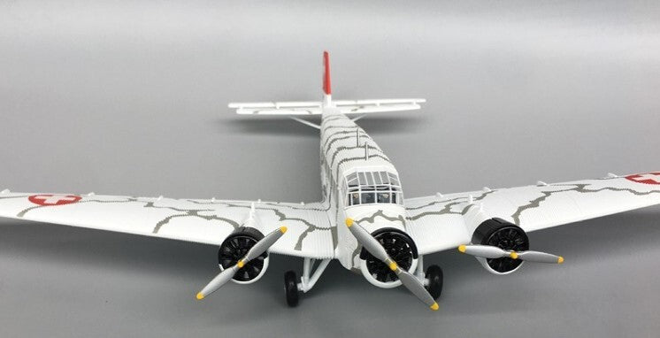 CORGI JUNKERS JU-52 JU 52/3 TARNMUSTER A-702 1/72 diecast plane model aircraft