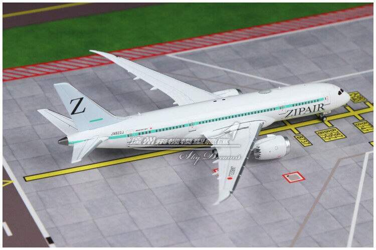 1:400 JC Wings ZIPAIR BOEING 787-8 Passenger Airplane Diecast Aircraft Model