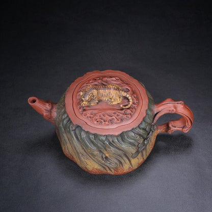 Chinese Yixing Zisha Clay Handmade Exquisite Teapo （虎虎生威 底款：蒋蓉）
