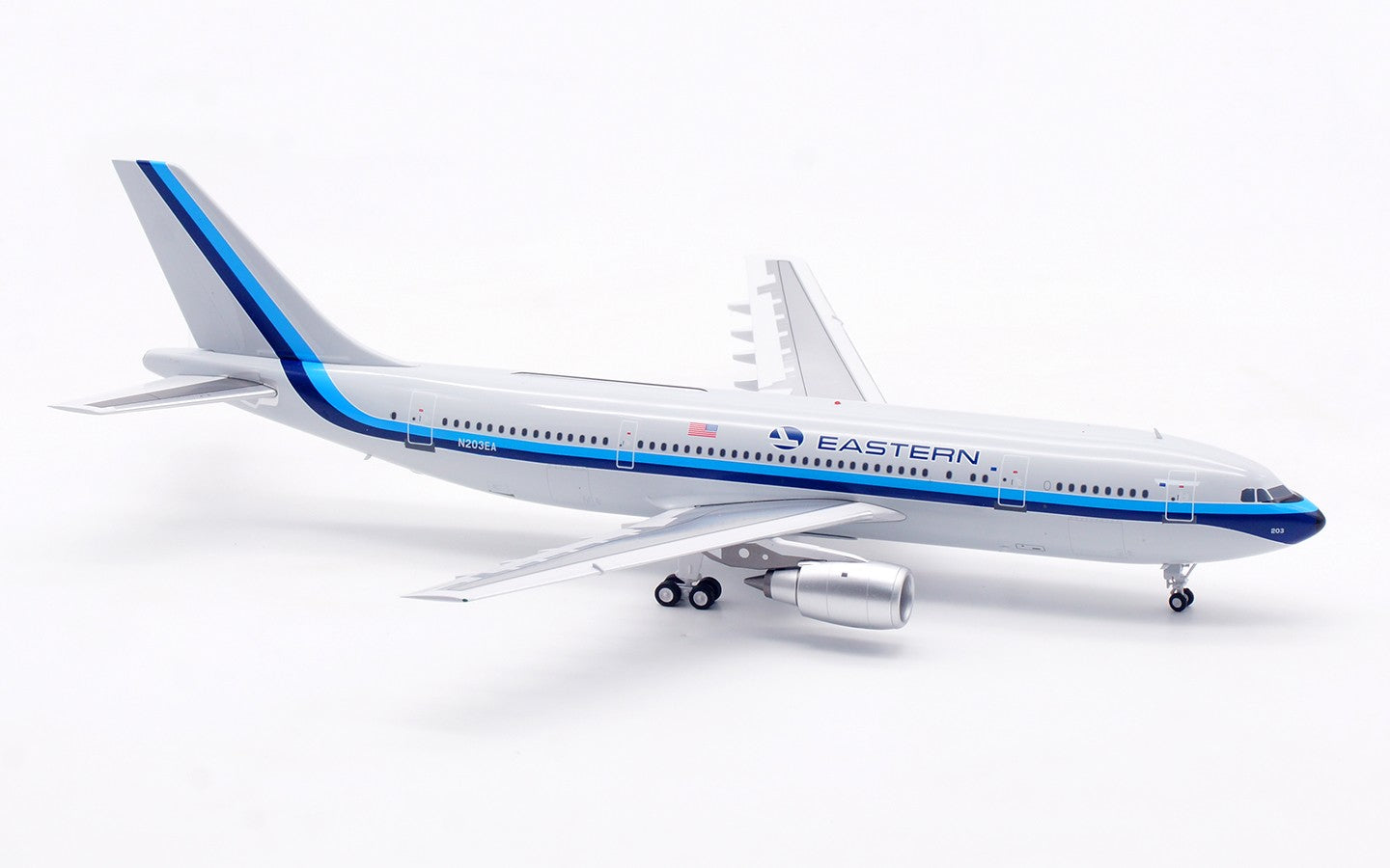 1:200 InFlight China Eastern Airlines A300B4-100 Airplane Diecast Aircraft Model