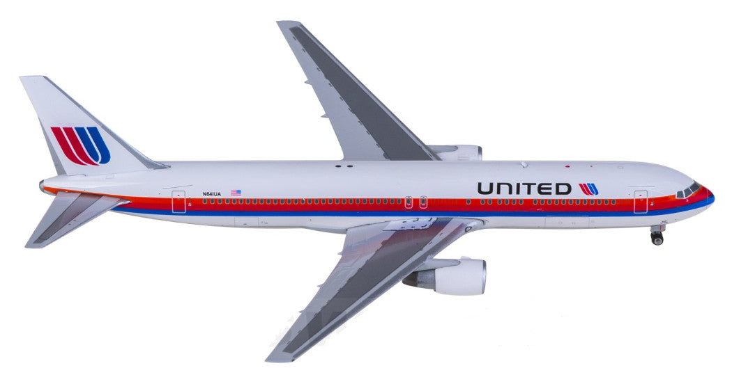 1:400 Phoenix United Airlines Boeing 767-300ER Passenger Airplane Diecast Model