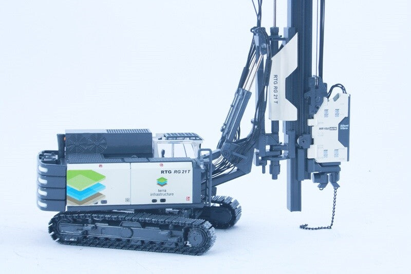 1:50 BYMO RTG RG21T Pile Drive with Hydraulic Vibrator Machine Diecast Model #5